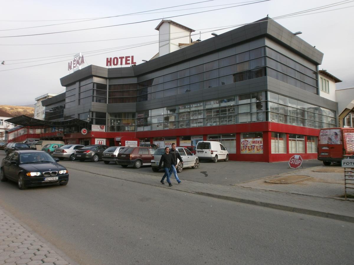 Meka Hotel Dragash Eksteriør billede